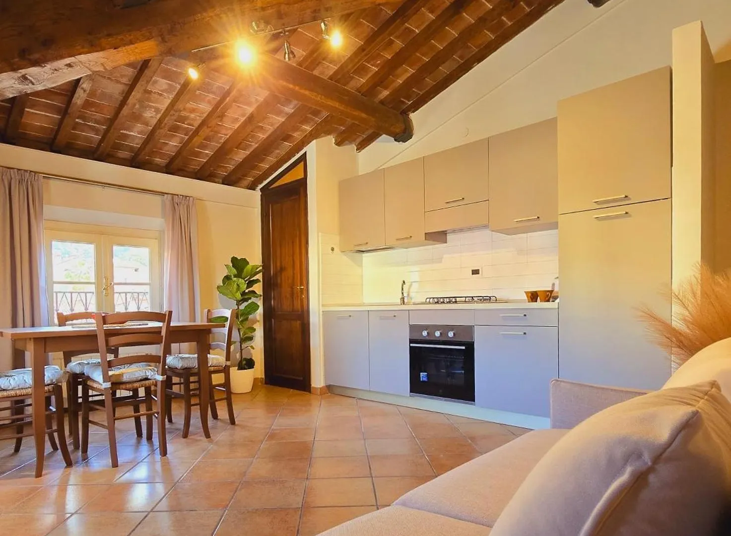 Residence Internazionale Pietrasanta 0*,  Italy